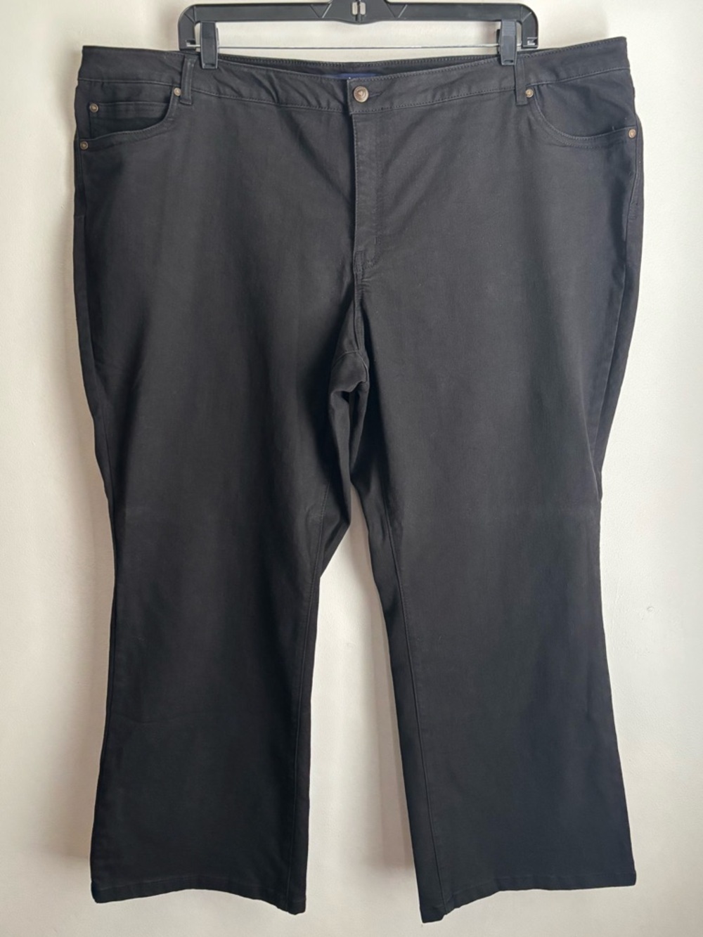 Denim 24/7 Black Straight Leg Jeans Petite 30W Stretch High Rise Classic
